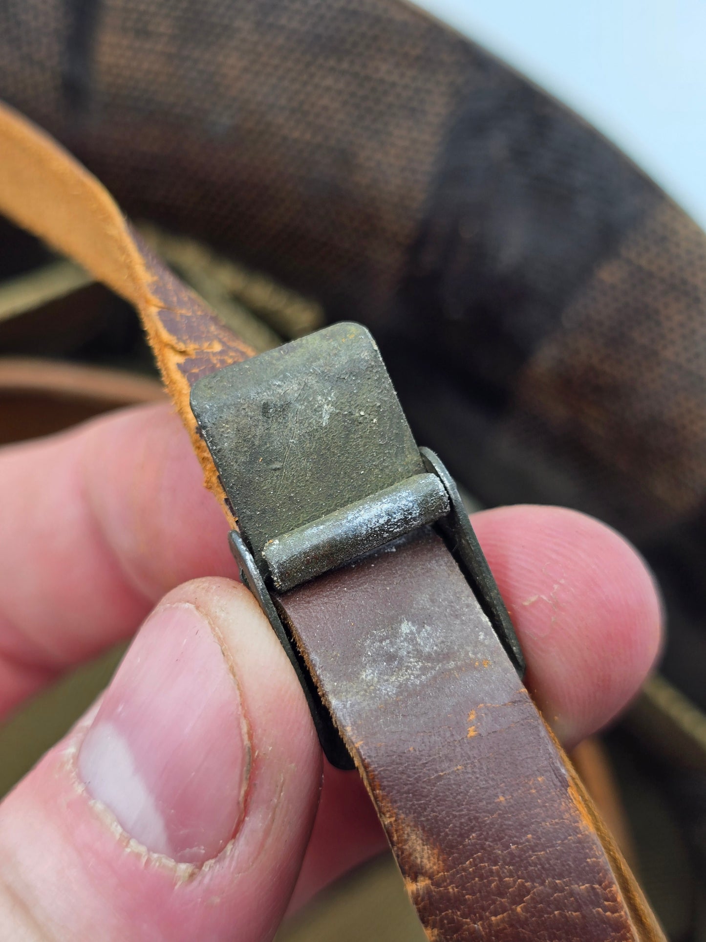 Liner sous casque US M1 américain Seaman A Vert avec jugulaire clapet à rouleau vert