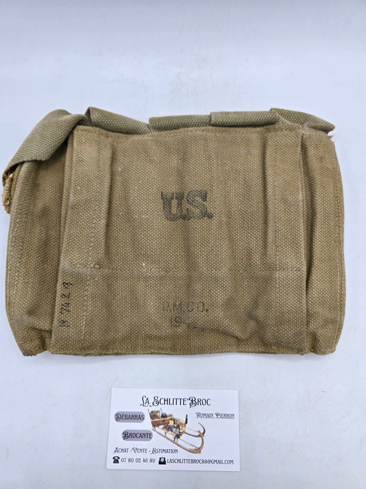 Portes chargeurs Thompson terrain RMCo. 1942 Laundry numbers. 4