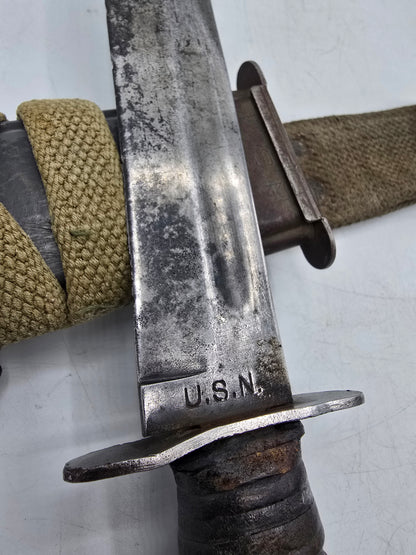 Poignard USN Mk2 USMC vp 4723 Camillus Lame