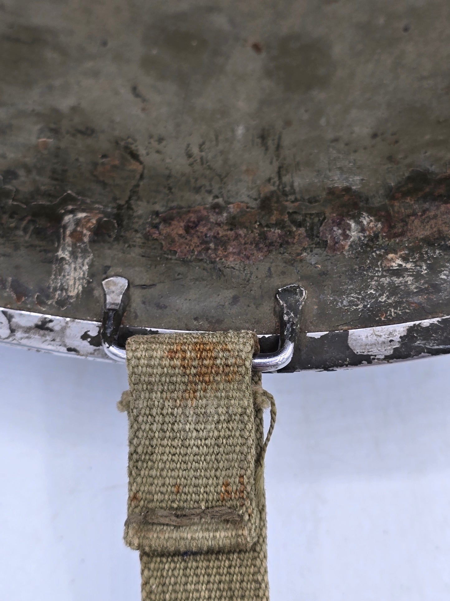 Coque casque US M1 WW2 pattes fixes McCord