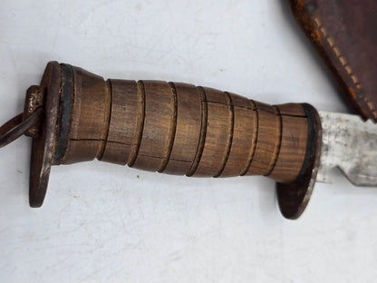 Poignard US WW2 EGW dent de scie nominatif