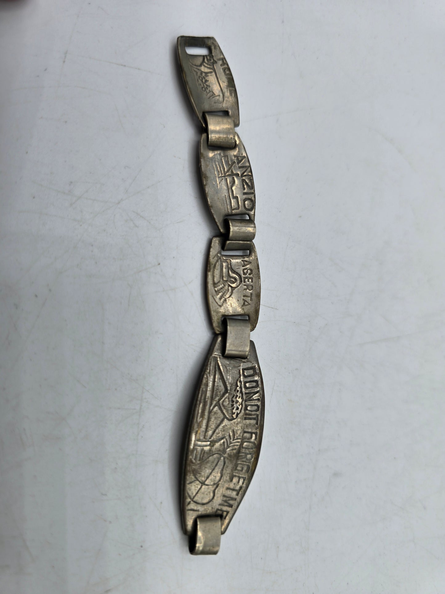 Gourmette souvenir campagne d'Italie US do not forget me Naples Anzio Roma Caserta