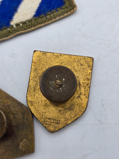 Lot x2 DIU crest 9th Field Artillery Bn WW2 3rd Infantry Division US Army 1944 Italy France Germagny