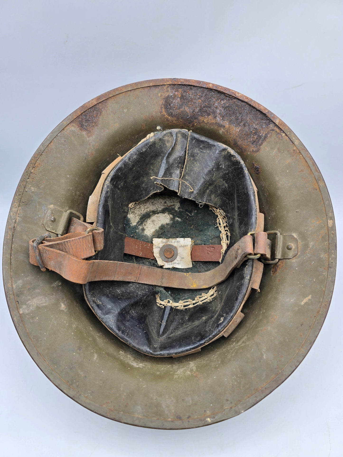 Casque US M1917 daté 1917 complet ZC188