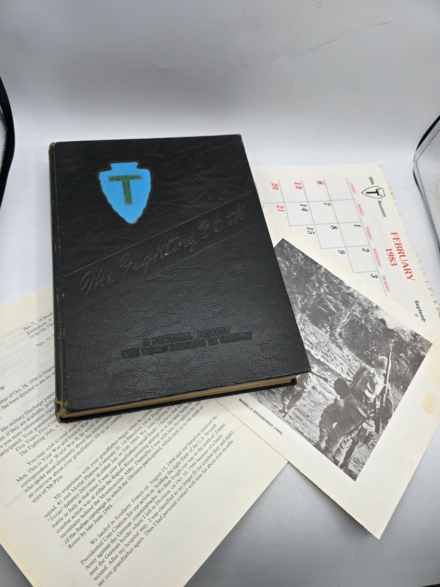 History Books 36th ID US The Fighting 36th original  livre Texas Division