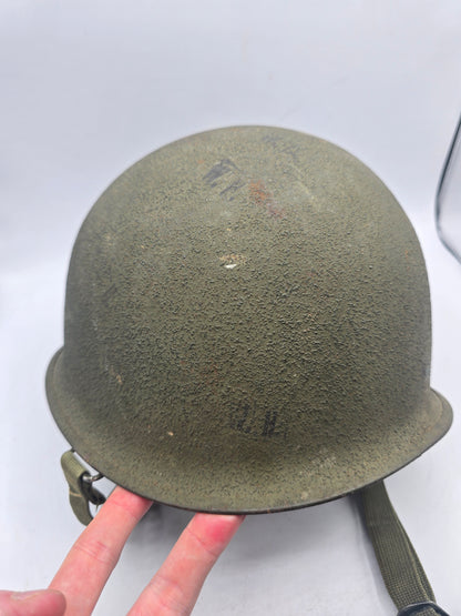 Casque US M1 Coque Schlueter 421A Liner A Vert Seaman avec tampons