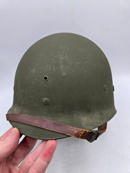 Liner sous casque US M1 américain Seaman A Vert avec jugulaire clapet à rouleau vert
