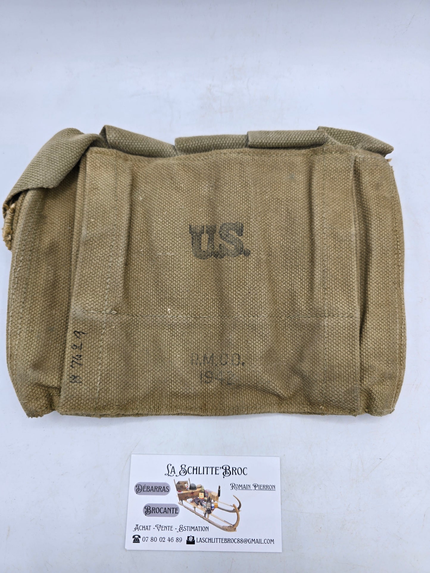 Portes chargeurs Thompson terrain RMCo. 1942 Laundry numbers. 4