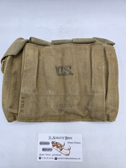 Portes chargeurs Thompson terrain RMCo. 1942 Laundry numbers. 4