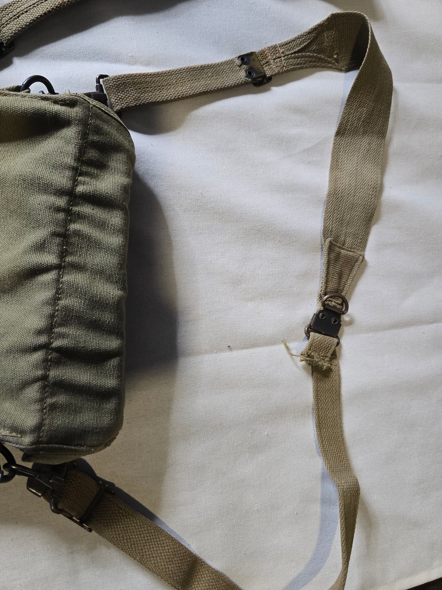 Lot x2 musette medic US WW2 avec sangle Riger made