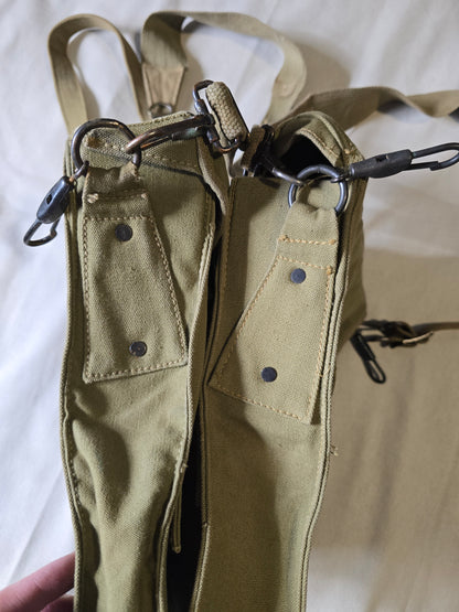 Lot x2 musette medic US WW2 avec sangle Riger made